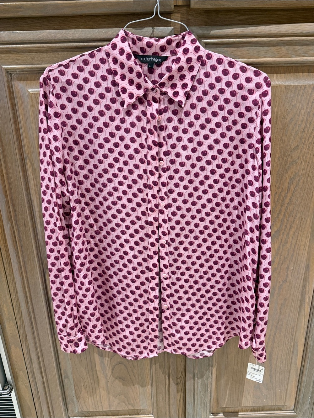 Catherine Gee Sophie Cherry Shirt NWT Size Large - Picture 3 of 9